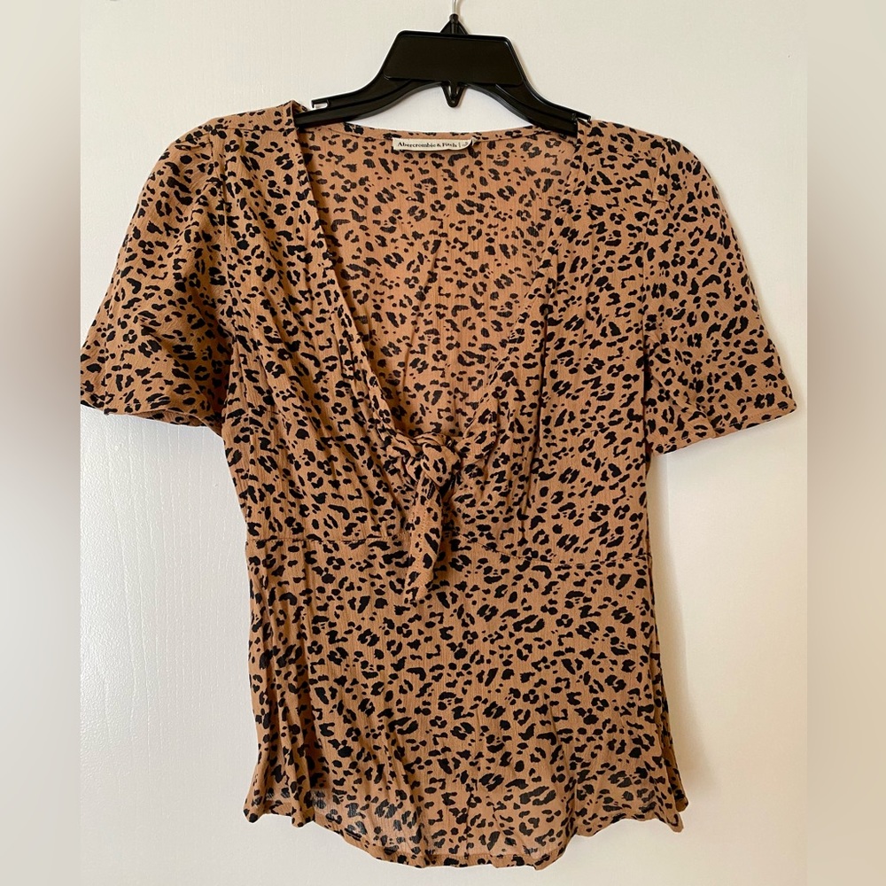 A&F blouse